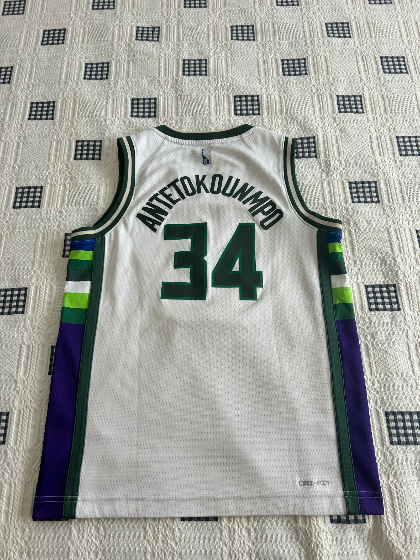Maillot NBA Milwaukee Bucks #34 Giannis Antetokounmpo Nike City Edition Taille M – photo 2